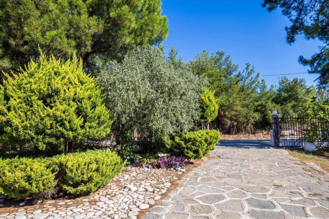 Studios Litsa Pefkari Exterior photo